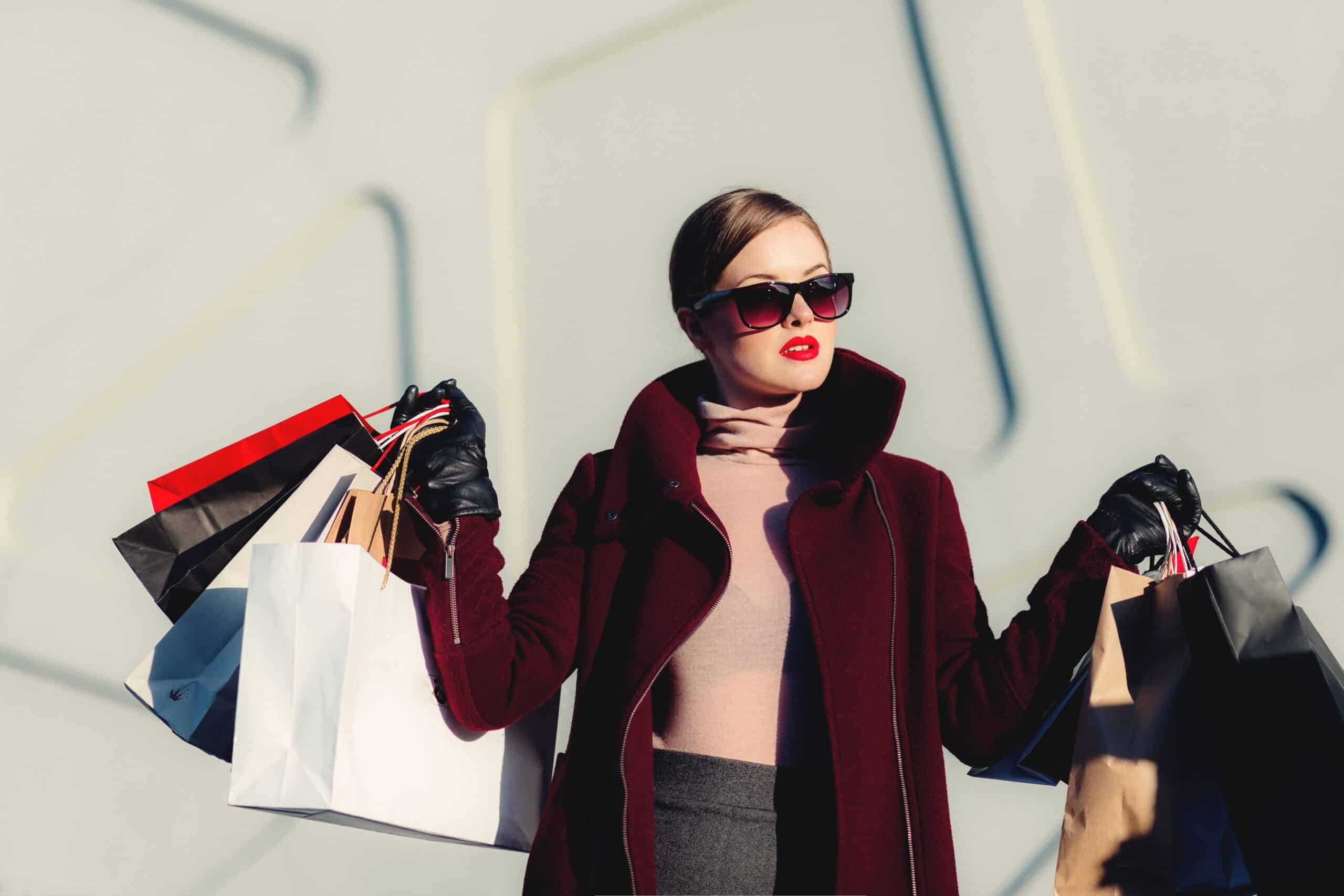 lady shopping with many shopping bags
